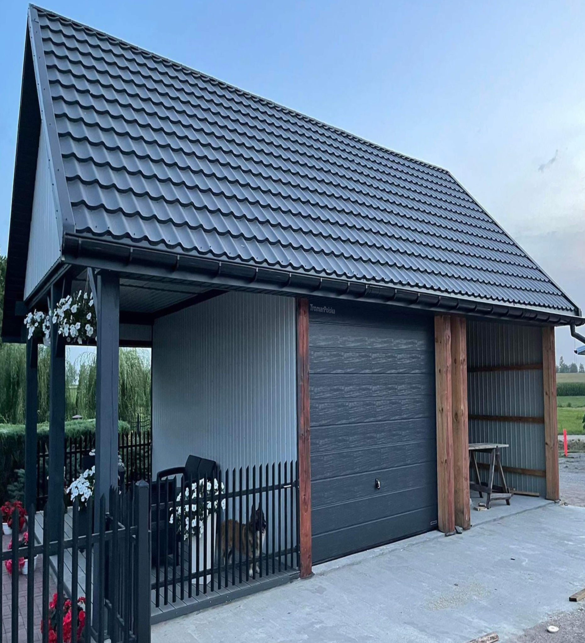 Brama garażowa Hormann, montaż.